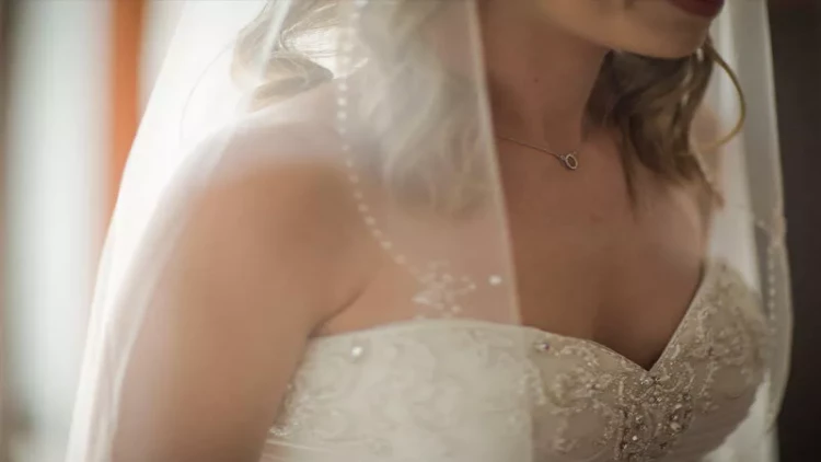 Gəlini zorla ərə verdilər, göz yaşlarını saxlaya bilmədi - VİDEO - FOTO