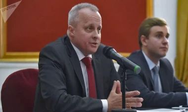 Bakı və İrəvana yardım üçün hər şey edirik - Kopırkin