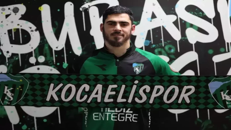 Ramil Şeydayev “Kocaelispor”un tarixinə düşüb