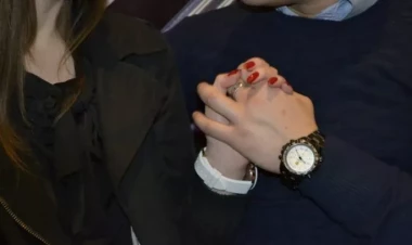 Bakıda psixi problemləri olan qız 