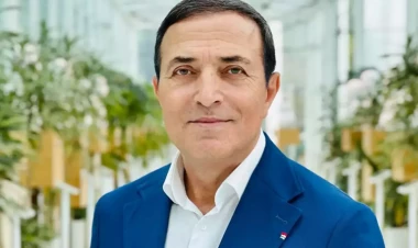 “Xanımına dedi ki, gör, maşınımda kim əyləşib” - VİDEO