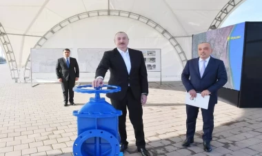 İlham Əliyev Neftçala şəhərinin içməli su təchizatı sistemlərinin istismara verilməsi mərasimində iştirak edib - VİDEO - FOTO