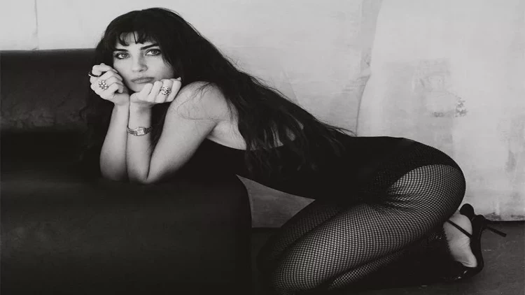 42 yaşlı Tuba Büyüküstündən cazibədar FOTOSESSİYA