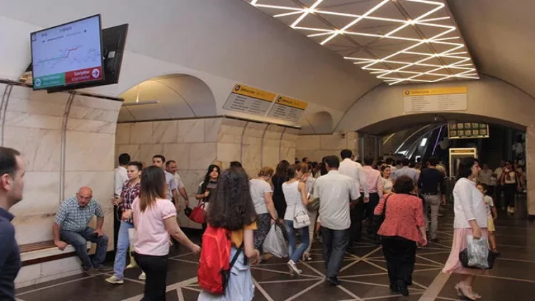 Bakı metrosunda insident törədən şəxslər tutuldu