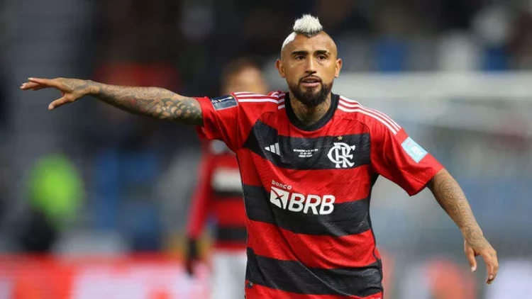 Vidal erməni futbolçunu axmaq adlandırdı