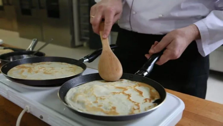 Cəmi 15 dəqiqəyə hazırlanan pankek – Çox asandır