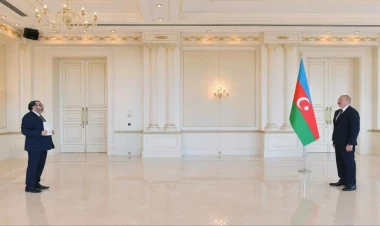 Perunun ölkəmizdə yeni təyin olunmuş səfiri etimadnaməsini Azərbaycan Prezidentinə təqdim edib - VİDEO - FOTO