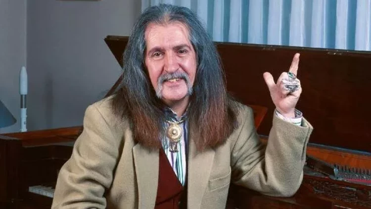 Dünya onu Barış Manço kimi tanıdı, amma əsl adını illər sonra oğlu AÇIQLADI - FOTO