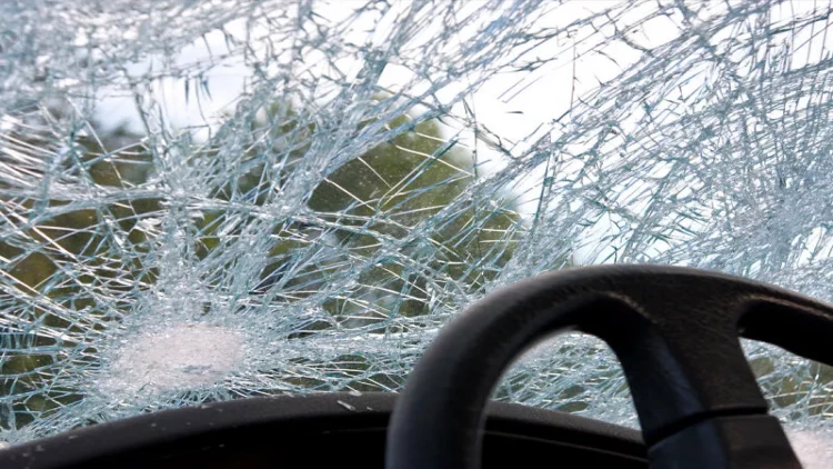 Biləsuvarda qəza olub, xəsarət alanlar var