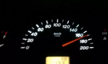 Biləsuvar yolunda uçan maşınlar