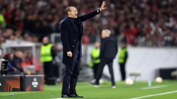 Alleqri qeyri-adi rekorda imza atdı