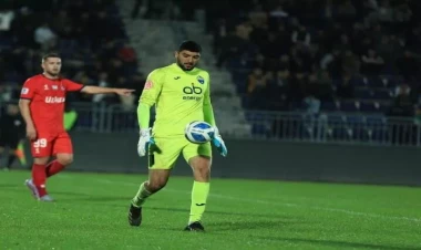 Elməddin Məmmədov ekzotik ölkənin klubu ilə 2 aylıq müqavilə imzaladı