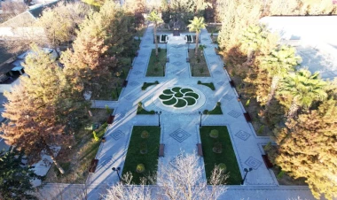 Yevlaxda abadlaşdırılan növbəti həyət və yeni salınan parklar sakinlərin istifadəsinə verildi - FOTO