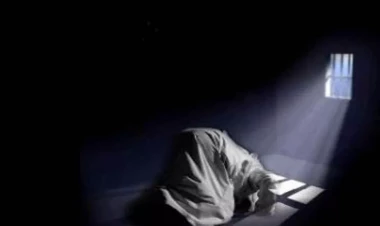 Allahdan başqasını köməyə çağırmaq