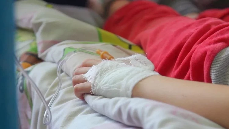 13 yaşlı azərbaycanlı qız xərçəngdən öldü