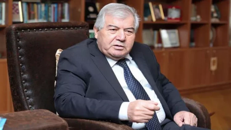 Sabir Rüstəmxanlı: 