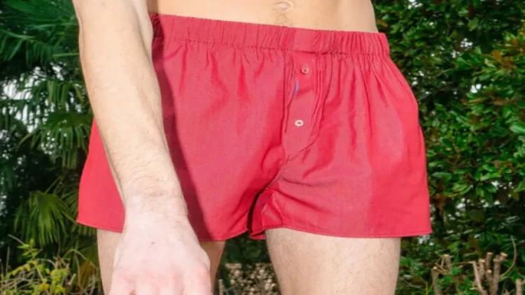 Kişilərə XƏBƏRDARLIQ: Şortiklə yatmaq...