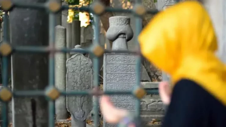 Qəbri öpmək günahdırmı?