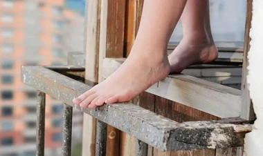 Bakıda 4 qız özünü binadan atıb? - RƏSMİ CAVAB