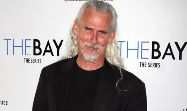 Məşhur aktyor 86 yaşında dünyasını dəyişdi - FOTOlar