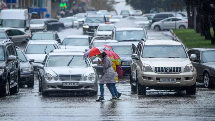 Yağış yağan kimi Bakını niyə su basır? - Səbəb...