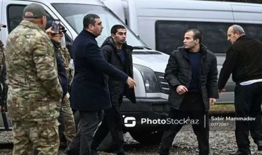 Bir övlad evdə yoxdursa... - Hərbçimizin anası