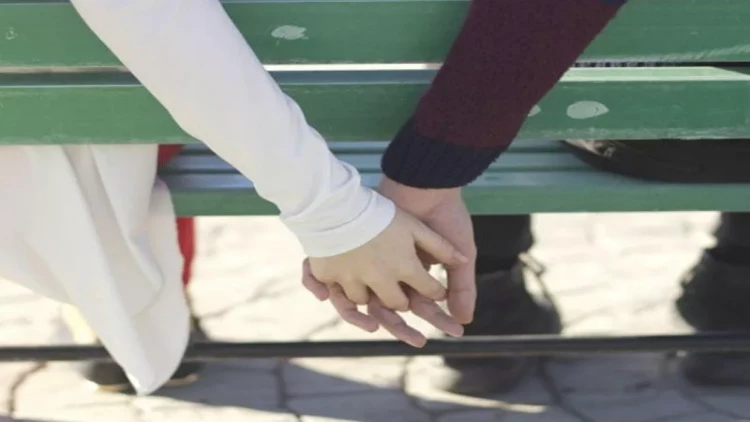 Evli kişidən sevgilisinə qarşı dəhşətli əməl: Dayanacaqda... - TƏFƏRRÜAT