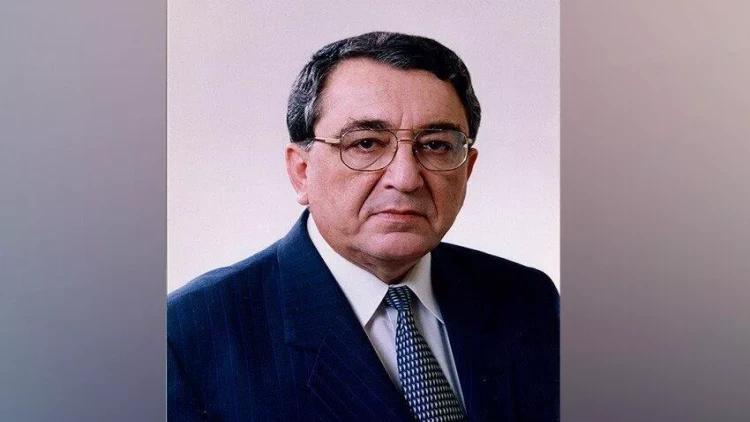 Yaşar Əliyev dəfn edildi