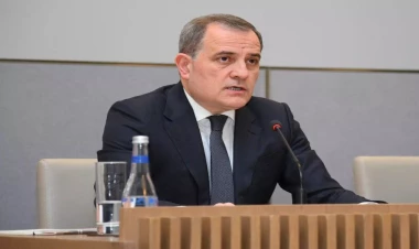 Bayramov Abdullahianla nələri müzakirə etdi?