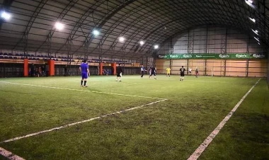 İspaniyalı futzalçı rəqibi ilə toqquşaraq ölüb