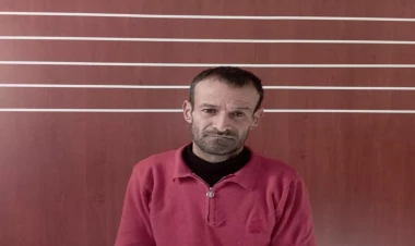 Rabitə dirəklərindən kabelləri oğurlayırmış - FOTO