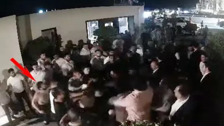 Məhkəmədə söyüş söydü, hakim əsəbiləşdi - “Sea Breeze”də dalaşanlar üz-üzə gəldi