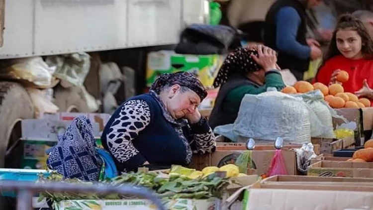 Əhali 10 ayda 26 milyard xərcləyib