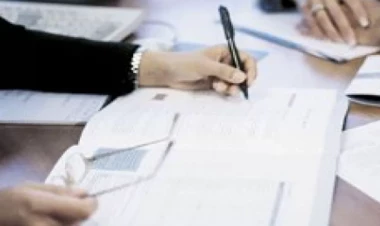 Qulluq stajına görə hərbçilərin pensiyasına əlavələr niyə fərqli hesablanıb? - RƏSMİ AÇIQLAMA