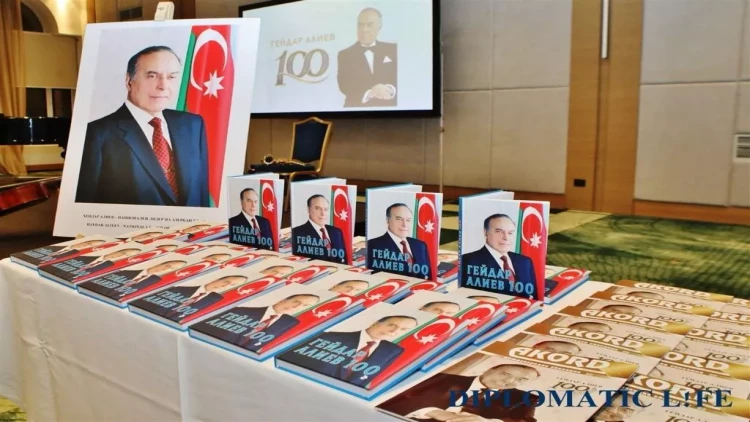 Bolqarıstanda “Heydər Əliyev - 100” kitabının təqdimatı və konsert proqramı keçirildi - FOTO