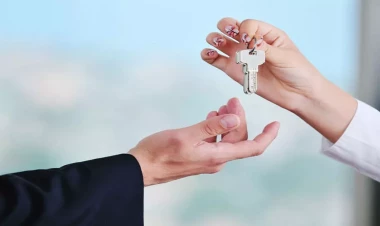 Eyni mənzil bir neçə nəfərə satılır - Qarşısı necə alınacaq?