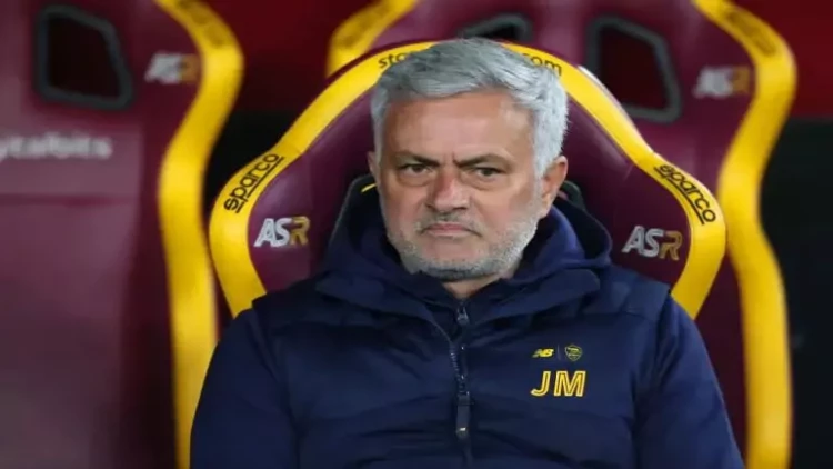 Mourinyu təslim oldu: 