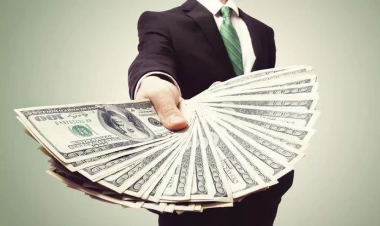 Yaraşıqlı kişilər daha çox qazanır - Araşdırma