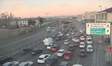 Bakıda bu yolda məhdudiyyət tətbiq olundu - FOTO