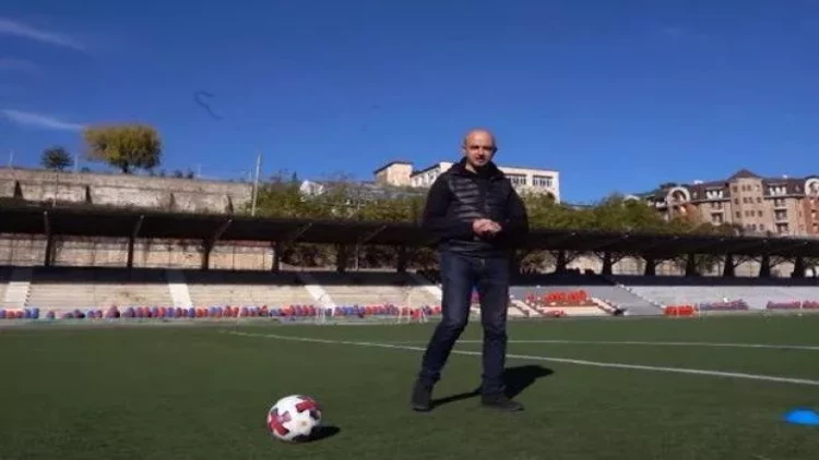 Xankəndi stadionunda futbol oynadılar - VİDEO