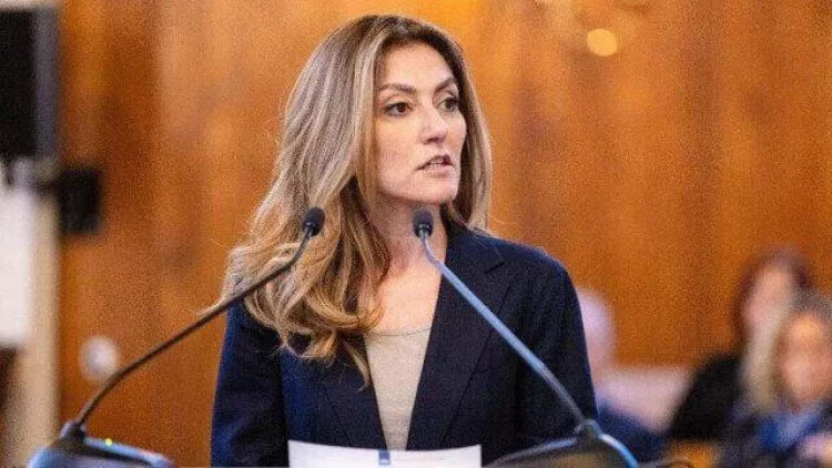 Türk düşməni Niderlandın baş naziri oldu