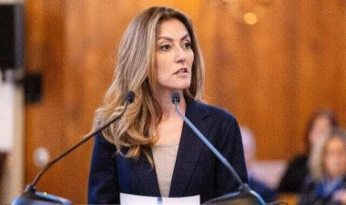 Türk düşməni Niderlandın baş naziri oldu