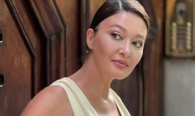 Aktrisanın makiyajsız halı gündəm oldu - FOTO