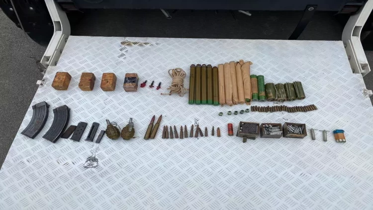 Bakıda küçədən partlayıcılar və minalar tapıldı - VİDEO