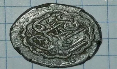 Gəncə xanlığı dövründə buraxılmış gümüş pulu 15 milyona satan kimdir? - FOTO