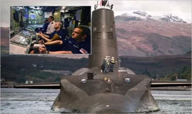 Atom sualtı qayığı fəlakətin bir addımlığından döndü - FOTO