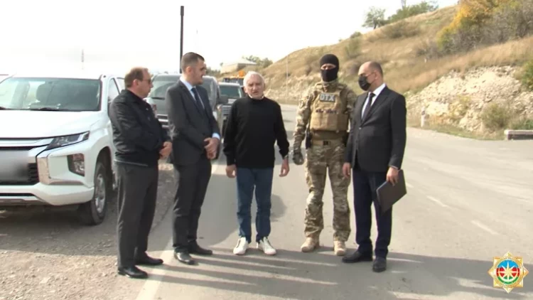 Xocalı qatili Beqlaryan cinayət törətdiyi yerləri göstərdi - DTX - VİDEO