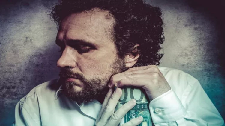 4 ən xəsis bürc: Heç vaxt borc istəməyin