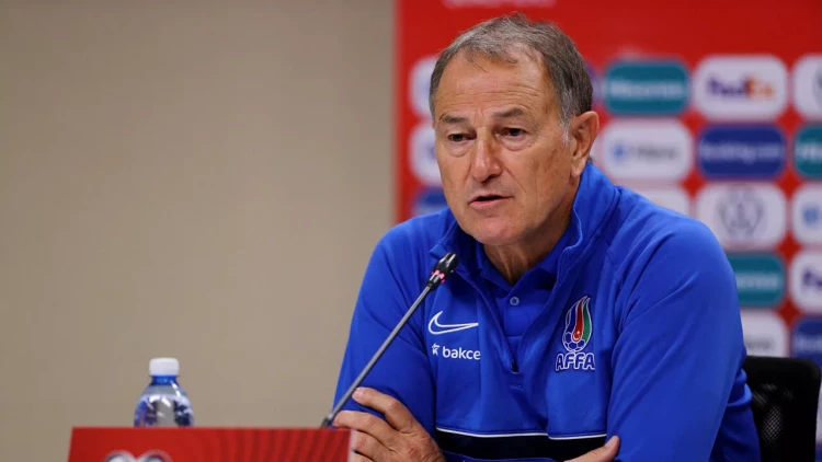 De Byazi tənqidlərə dözmədi və...