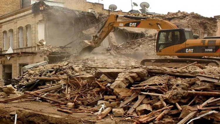Bakının bu ünvanında söküntü başlayıb - Sakinlərə 4 min AZN kompensasiya verilir - VİDEO